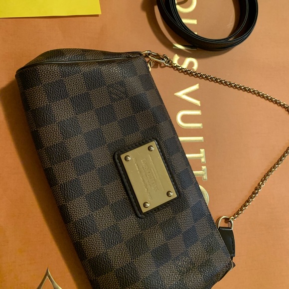 Louis Vuitton Handbags - 🤎Louis Vuitton Damier Ebene Eva🤎
